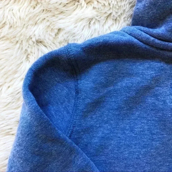 OshKosh Light Blue Hoodie Size 2T - Picture 12 of 14